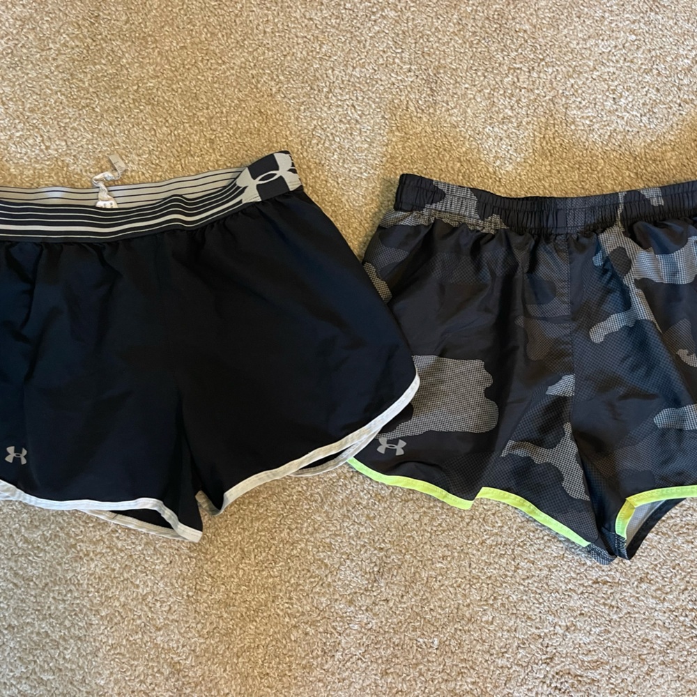 Under Armour, extra small athletic shorts